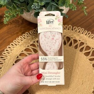 🎀MINI LoveShackFancy Wet Brush Collab Detangler Pink English Ivy